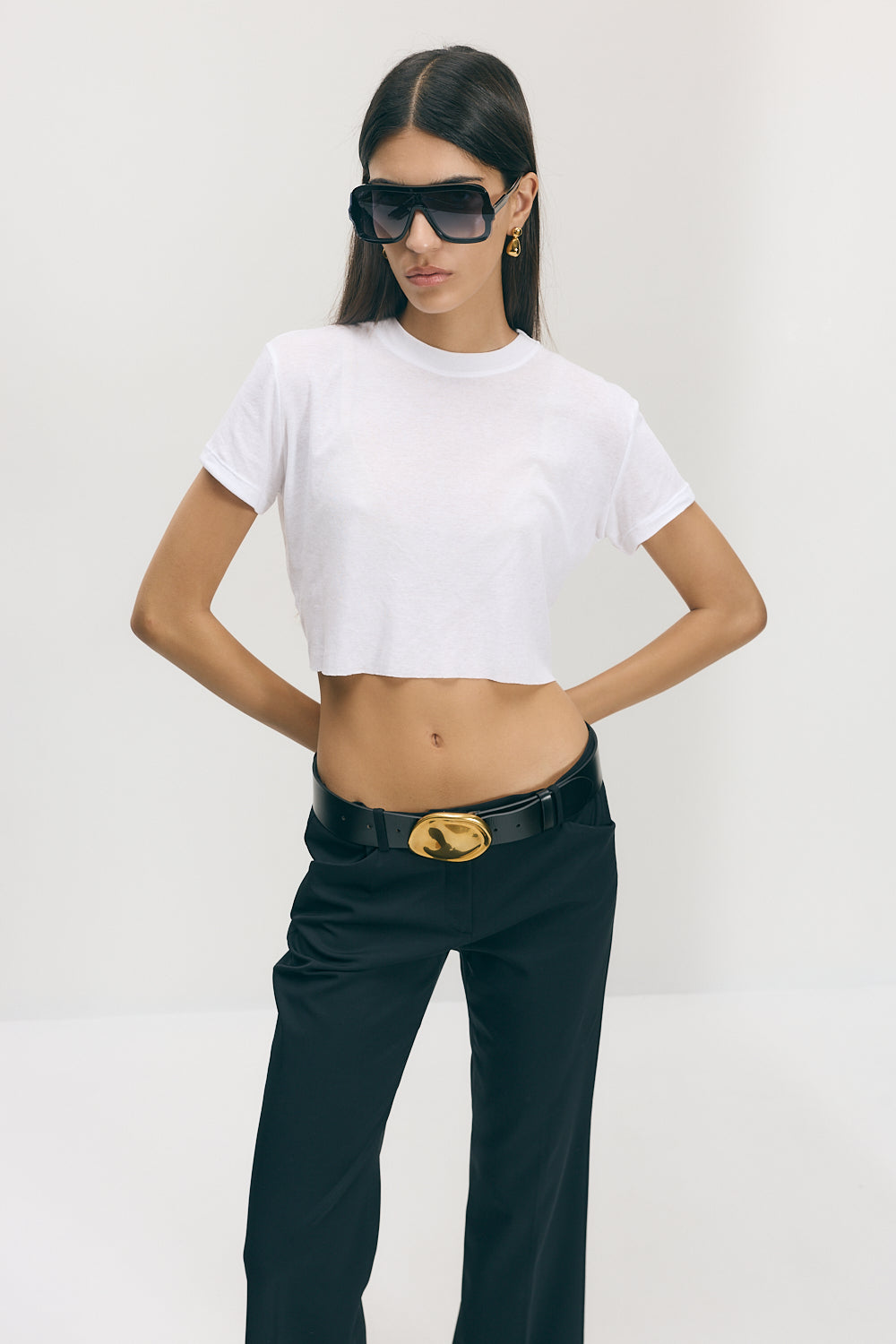 ANNE | Black