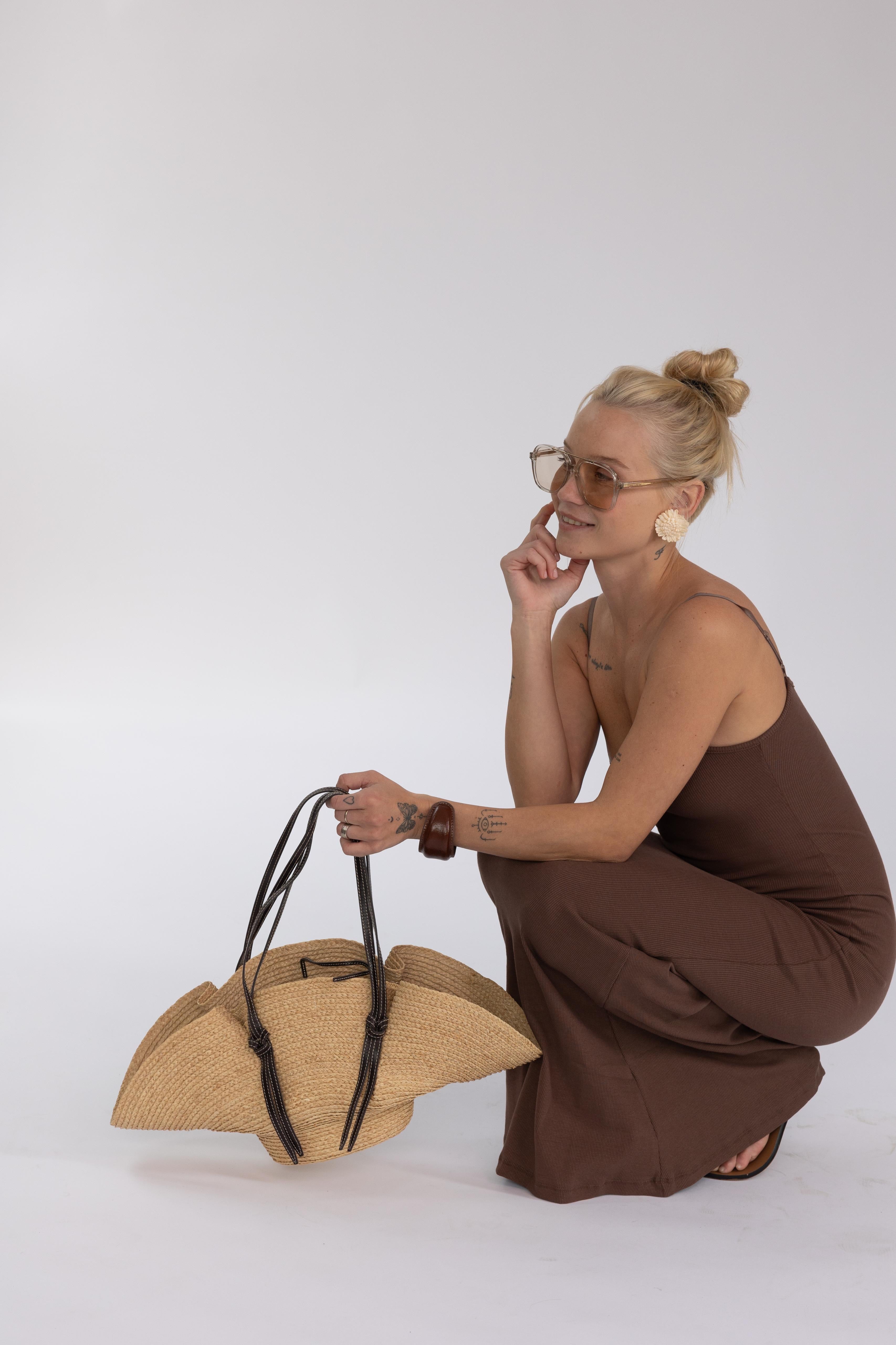 Lora dress