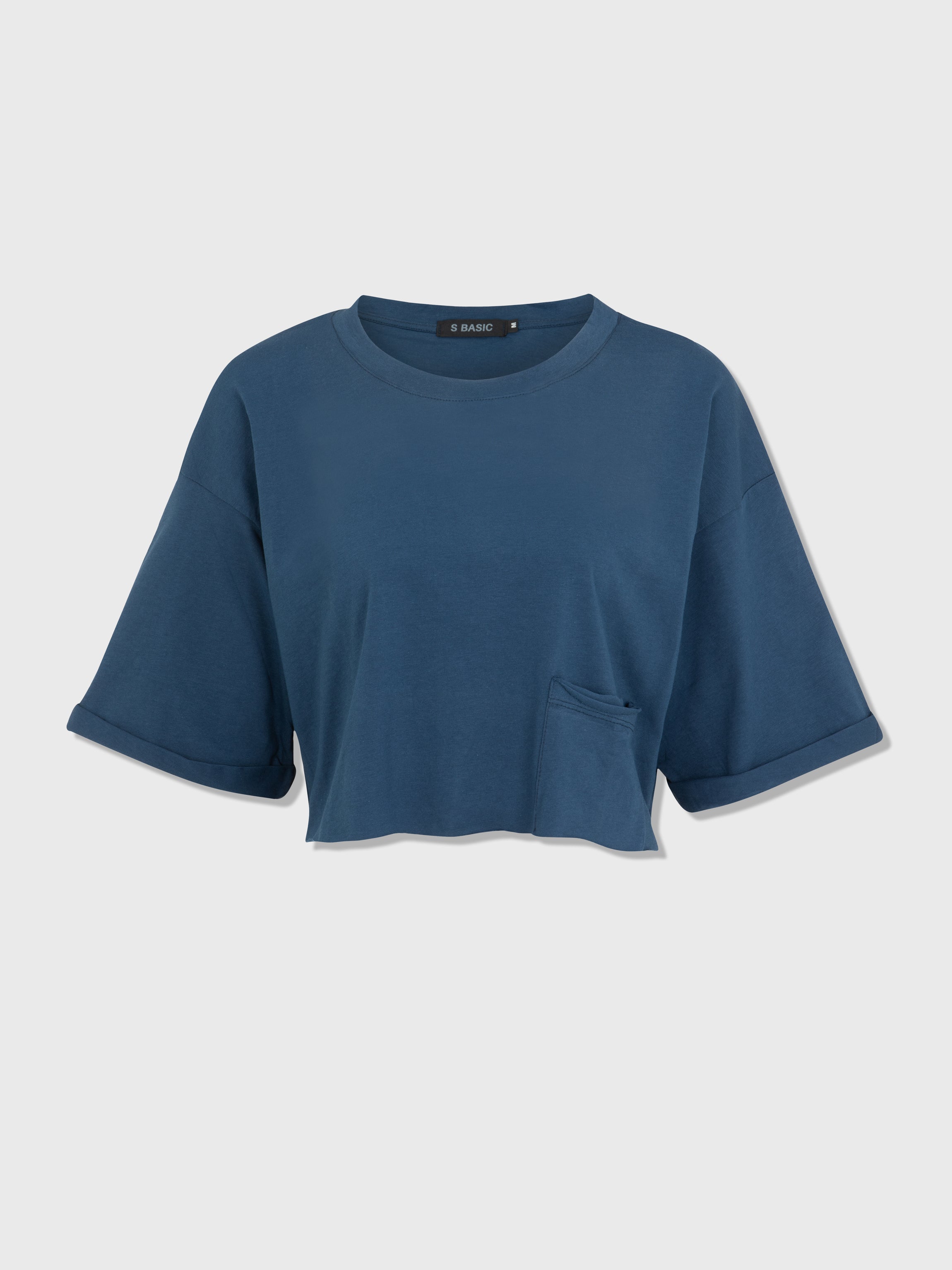 Nina crop | Red