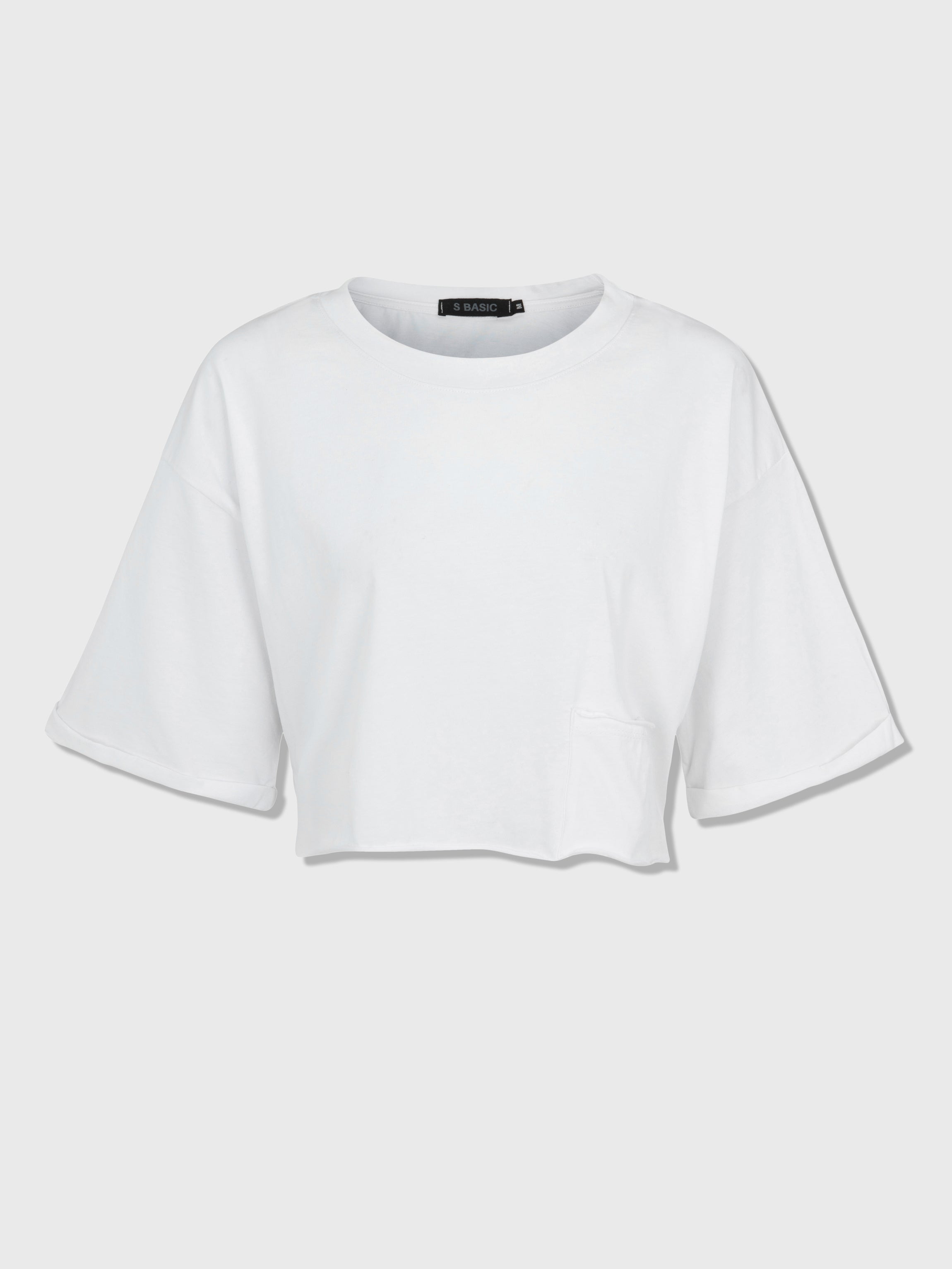 Nina crop | Red